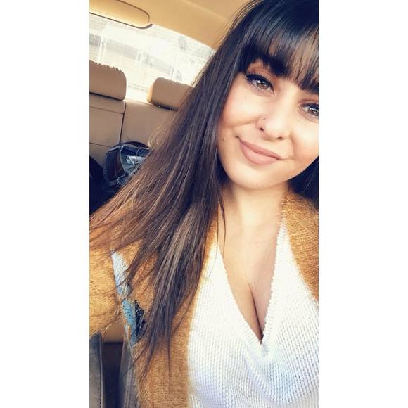 Meet the Posher Other - Meet your Posher, Kelsey